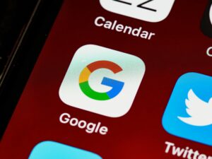 How do i become a Digital Marketer?
