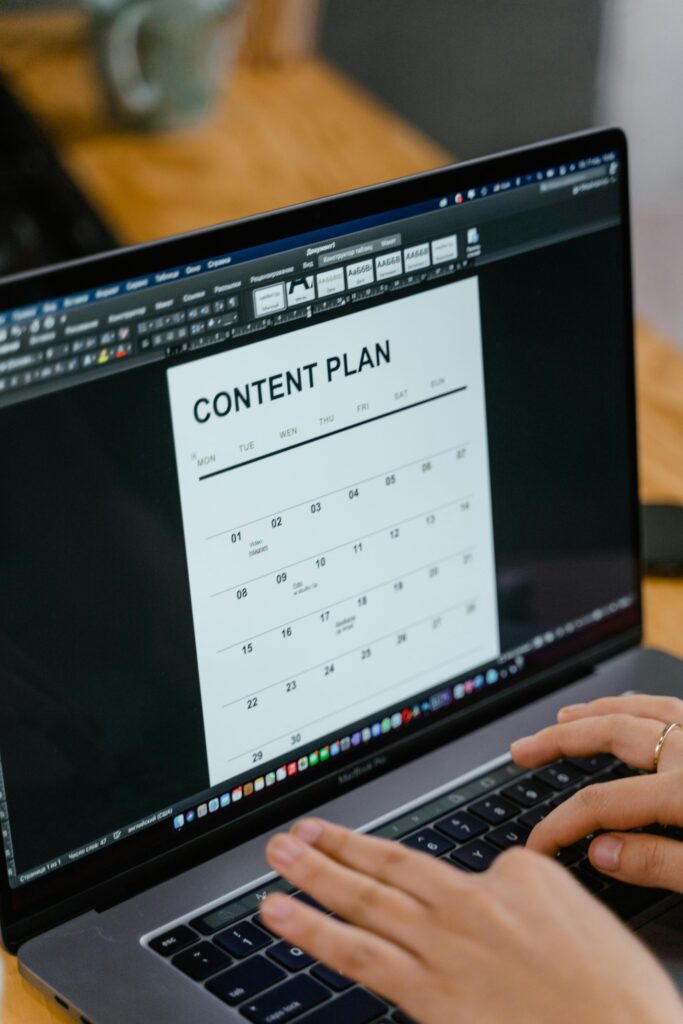 what a digital marketer does