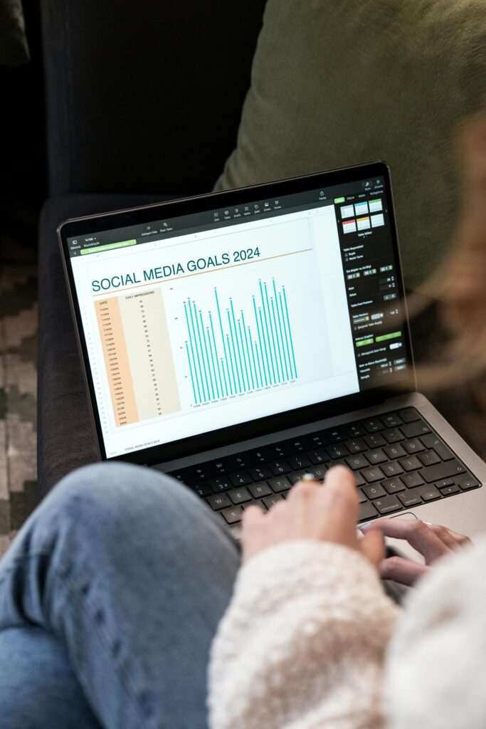 How Many Social Media Marketers Are There in 2024?